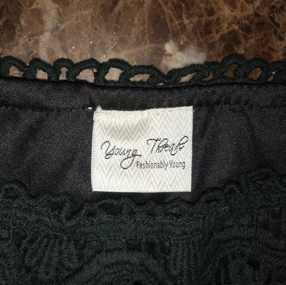 Young Threads Black Lacy Mini Skirt - Picture 3 of 4